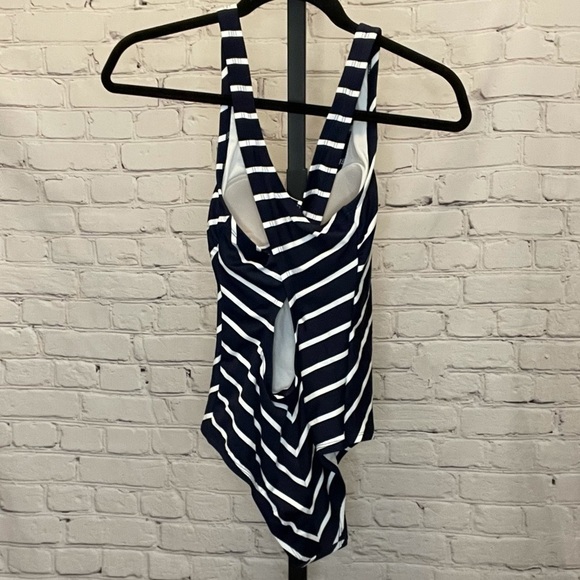 NWT Kona Sol Medium Coverage One Piece Swimsuit - Oxford Blue - Picture 4 of 7